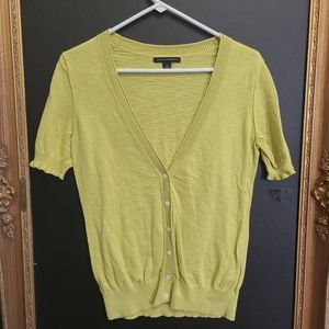Woman's Banana Republic Cardigan Medium